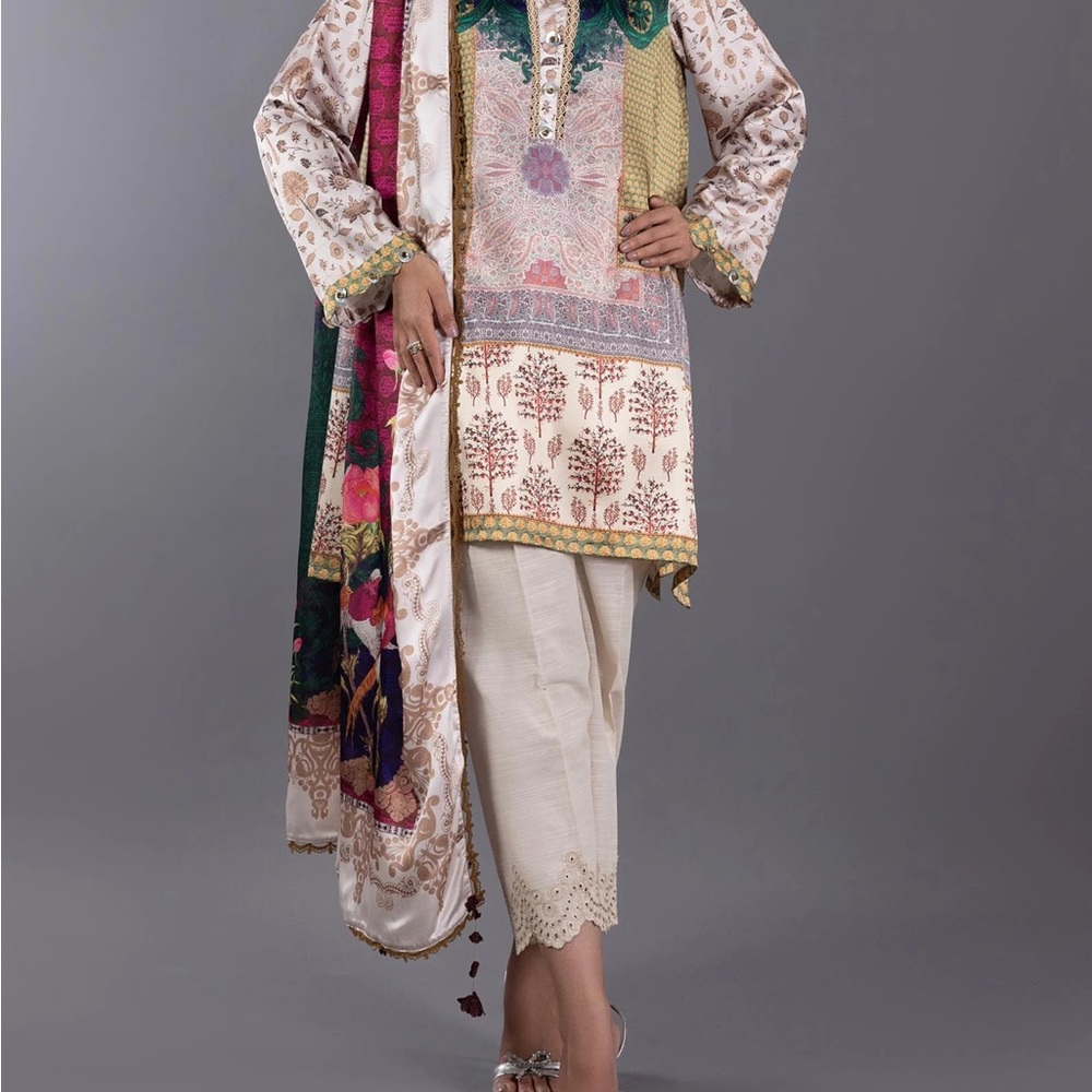 Elegant Multicolor Embroidered 3 Piece Set